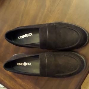 Women's UNR8ED loafers